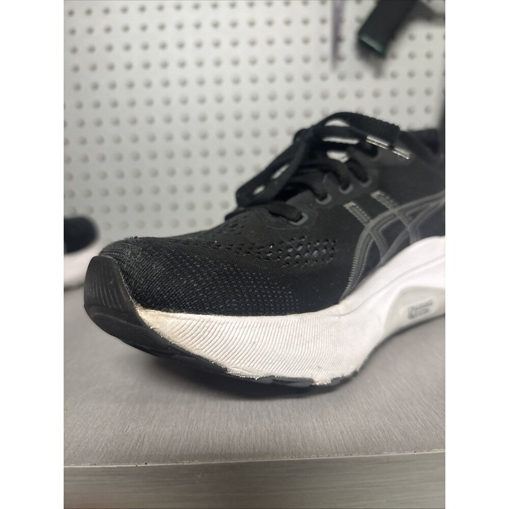 Asics Gel Kayano 31 Shoes Womens Sz 6 Black White Running Sneakers 1012B670 - Picture 13 of 16